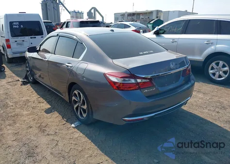 2017 Honda Accord Ex z USA, uszkodzony, nr VIN 1HGCR2F78HA291910